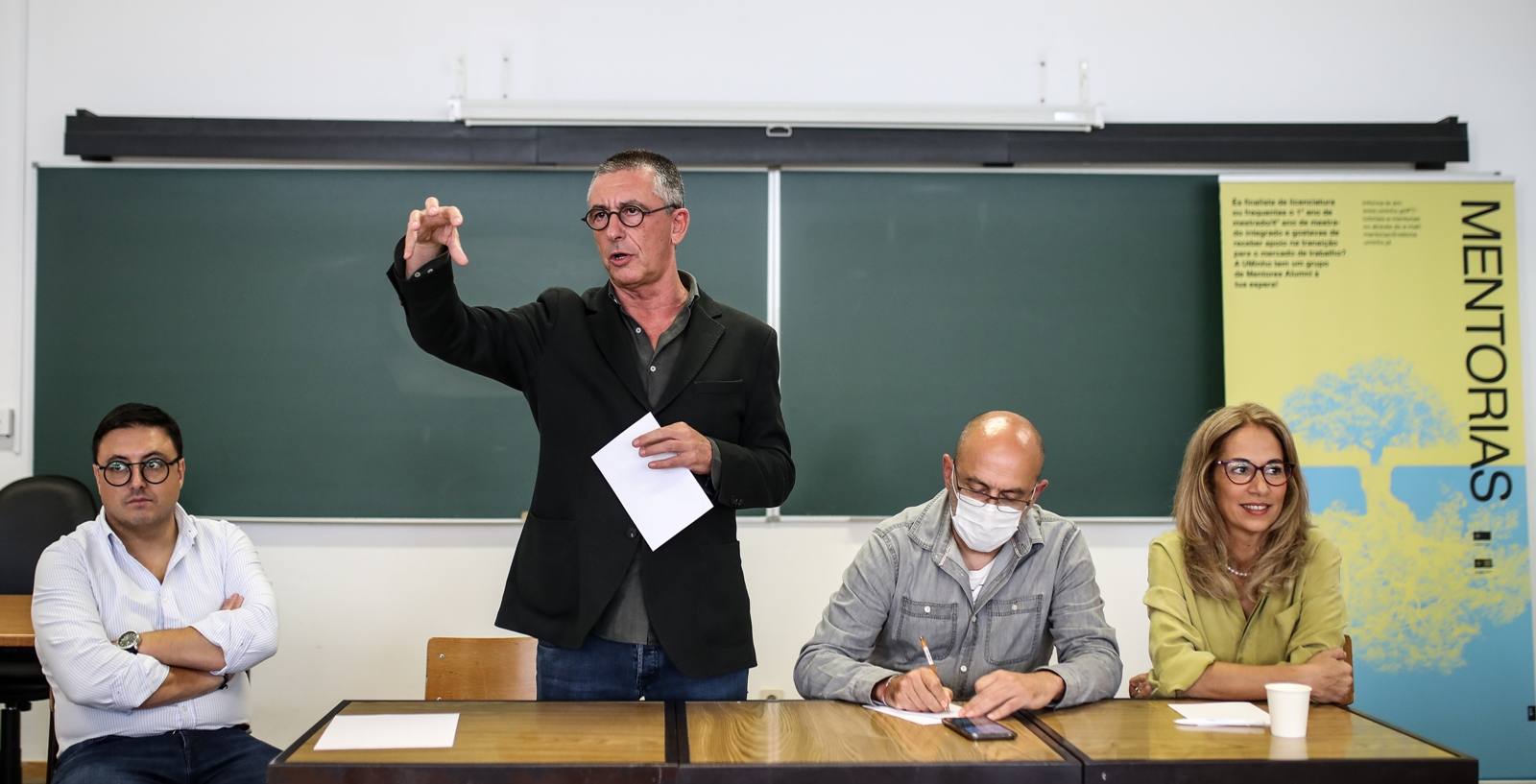 Thumbnail da galeria Sessão Intermédia Mentorias